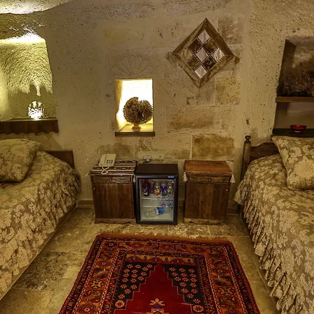 מלון Hidden Cave גורמה