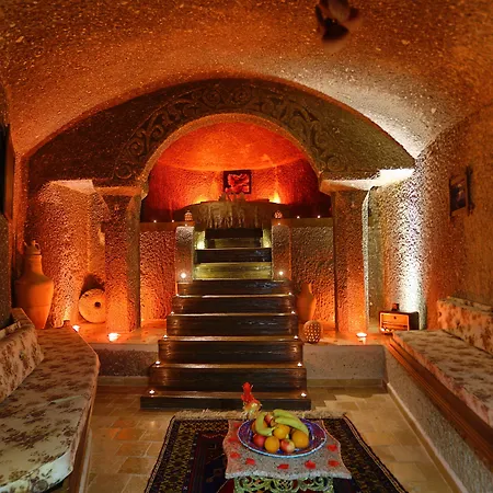 Hidden Cave Hotel 3*