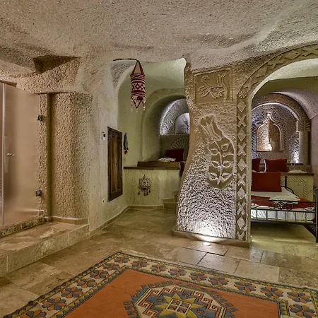 Hidden Cave Hotel Hotel 3*