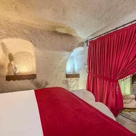 Hidden Cave 3*