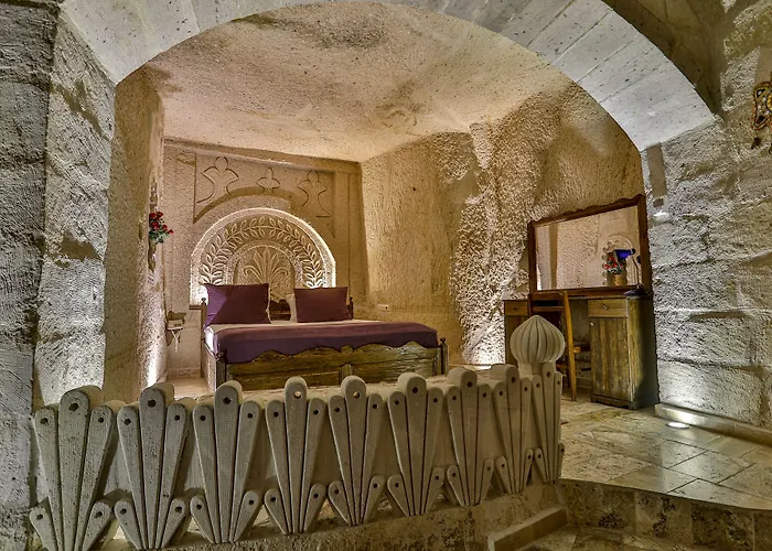 Hidden Cave Hotel Hotel 3*